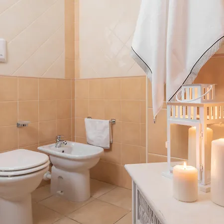 芳汀公寓 4* 维拉西米乌斯